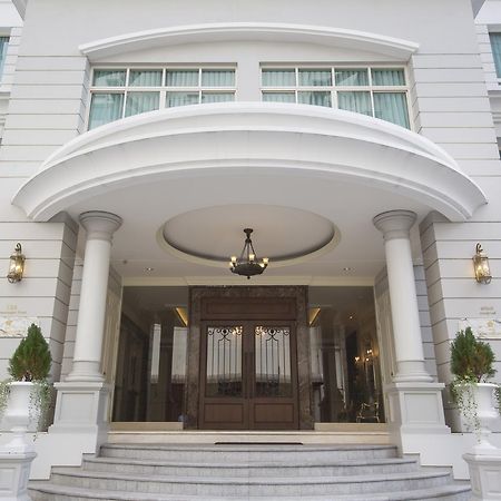 The Rose Residence, Bangkok Exterior photo