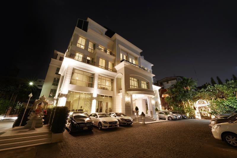 The Rose Residence, Bangkok Exterior photo